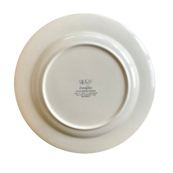 MIKASA Intaglio Garden Harvest Dinner Plate - Picture 5 of 5